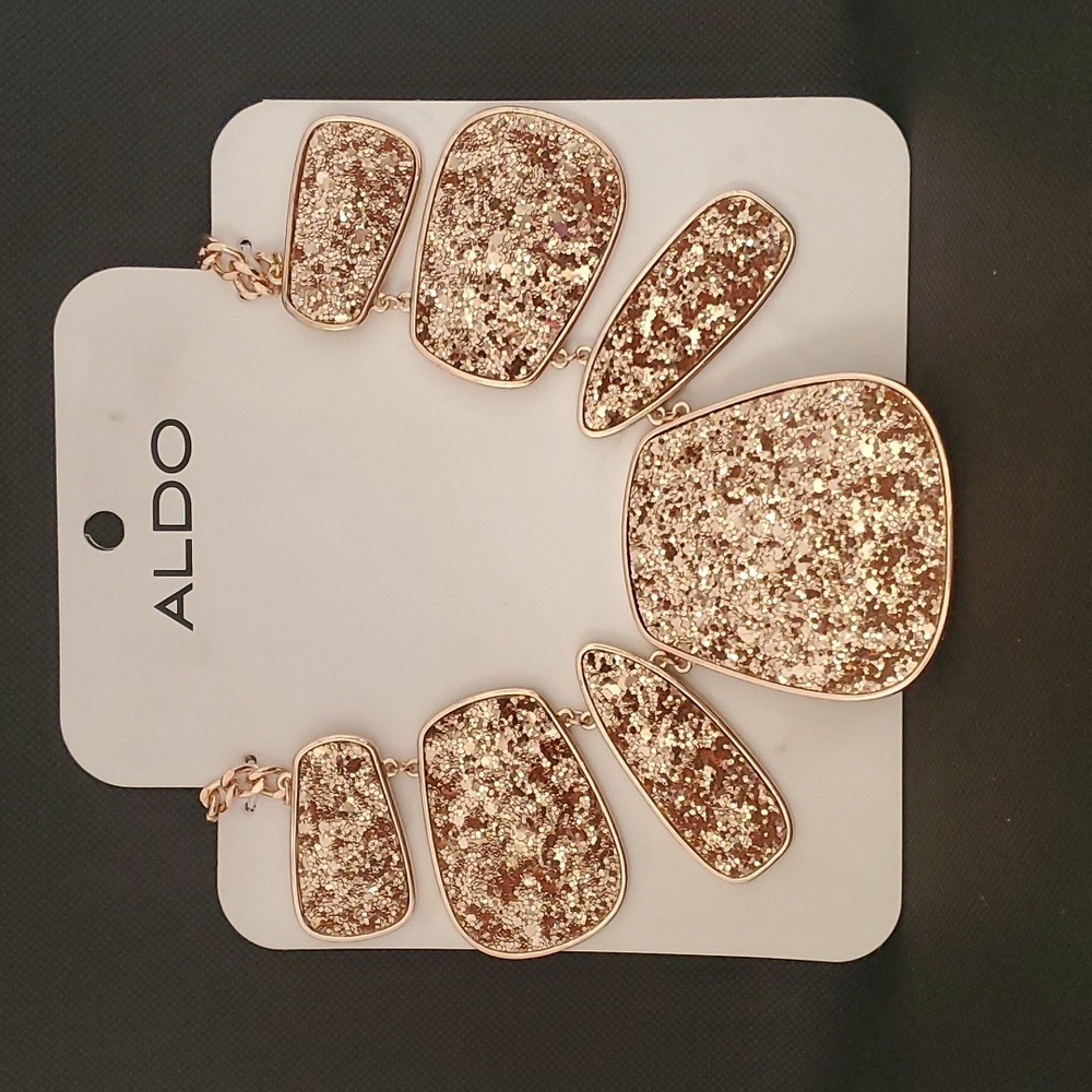 Rose gold necklace
